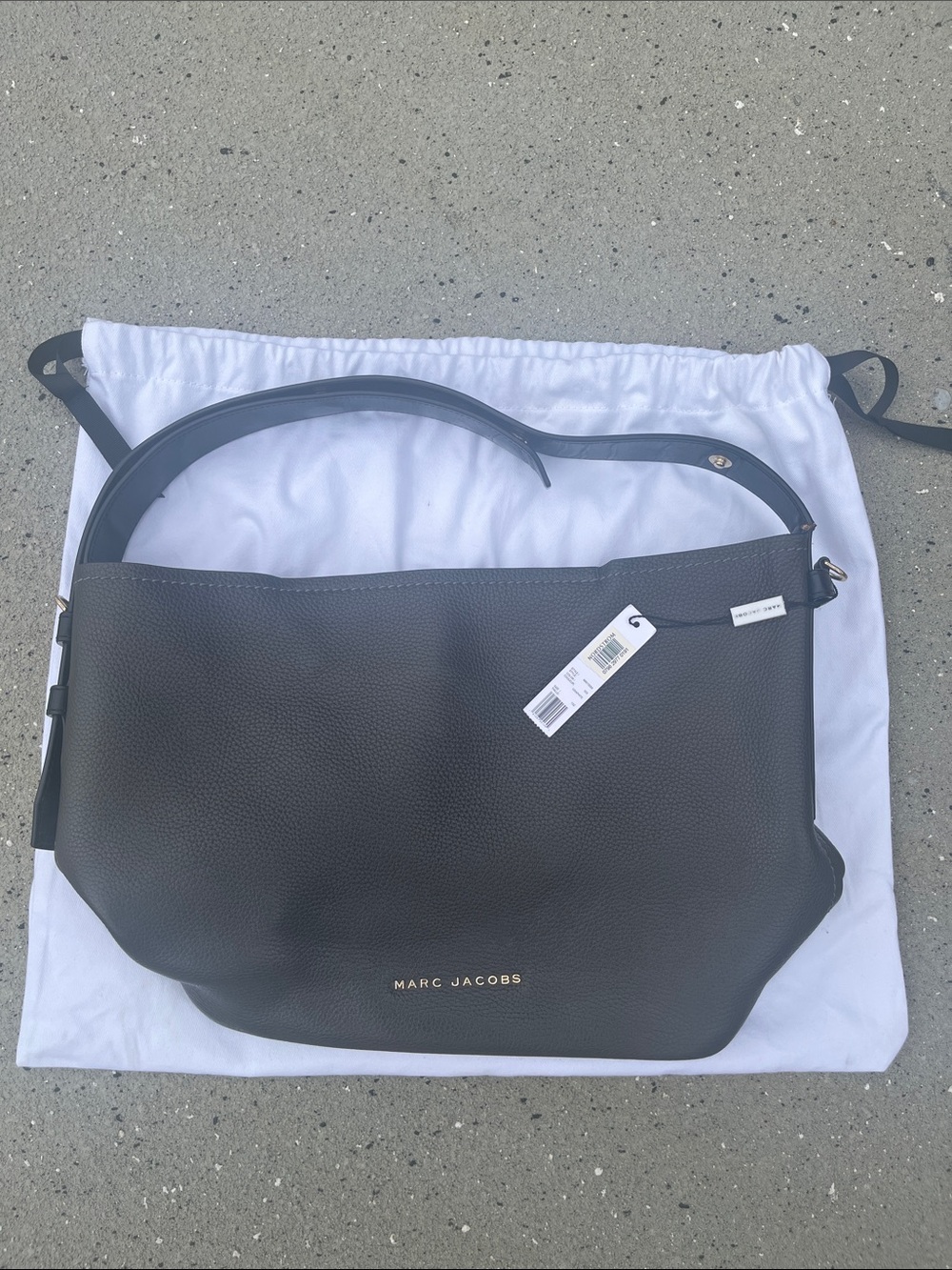 Marc Jacobs Black Pebbled Leather Messenger Tote
